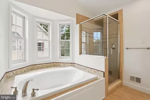 Entry Way - 108 Lemonton Way, Wayne, PA 19087 photo 10 of 10