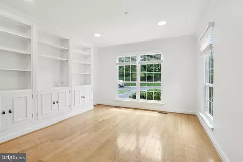 Living - 108 Lemonton Way, Wayne, PA 19087 photo 11 of 15