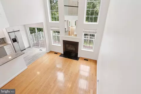Living - 108 Lemonton Way, Wayne, PA 19087 photo 8 of 15