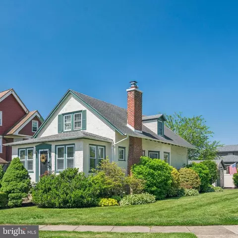 15 Erdenheim Rd, Erdenheim, PA 19038