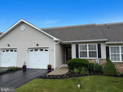 110 Madison Ct, Royersford, PA 19468