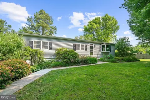 442 Layfield Rd, Perkiomenville, PA 18074