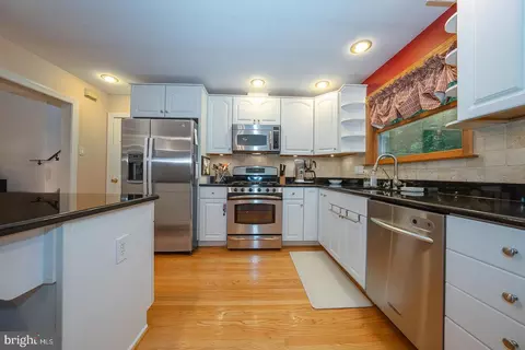 643 Crestwood Rd, Wayne, PA 19087 photo 7