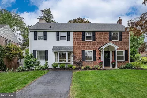 461 Rock Glen Dr, Wynnewood, PA 19096