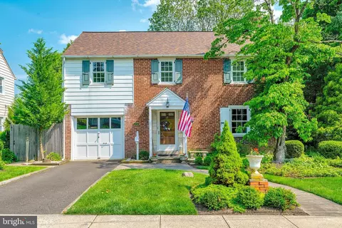 200 Walnut Ln, Ambler, PA 19002