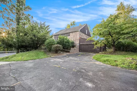 747 Gravel Pike, Collegeville, PA 19426
