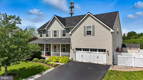 70 Marjessa Dr, Gilbertsville, PA 19525