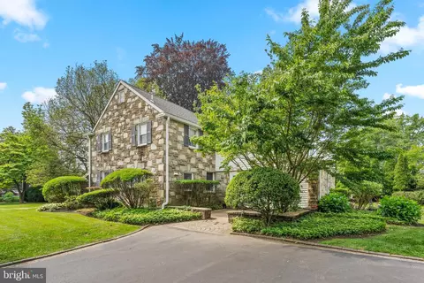 706 Dale Rd, Huntingdon Valley, PA 19006