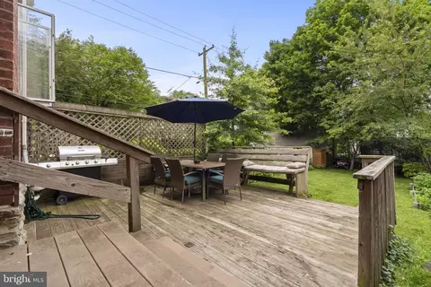 Exterior - 33 Waverly Rd, Wyncote, PA 19095 photo 4 of 7
