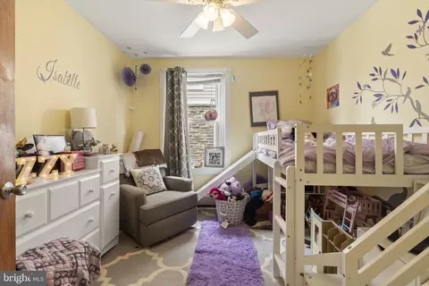 Bedroom - 33 Waverly Rd, Wyncote, PA 19095 photo 4 of 5