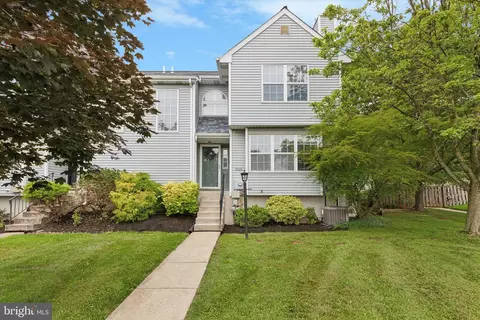 175 Dawn Dr, Lansdale, PA 19446