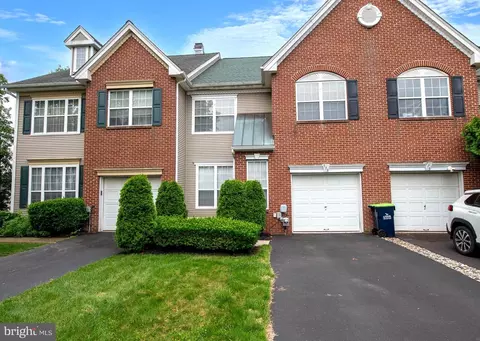 773 Martingale Rd, Schwenksville, PA 19473