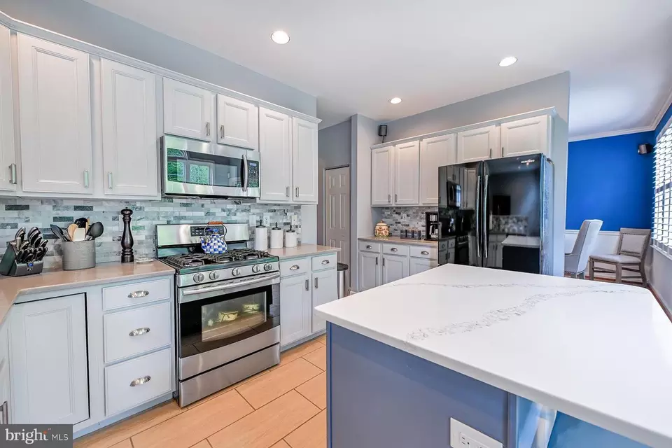 Kitchen - 1506 Cloverhill Rd, Pottstown, PA 19464 photo 2 of 3