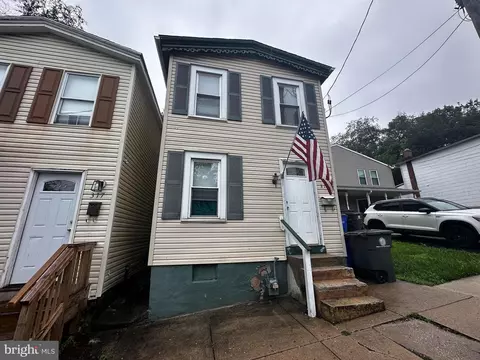 319 Grant St, Pottstown, PA 19464