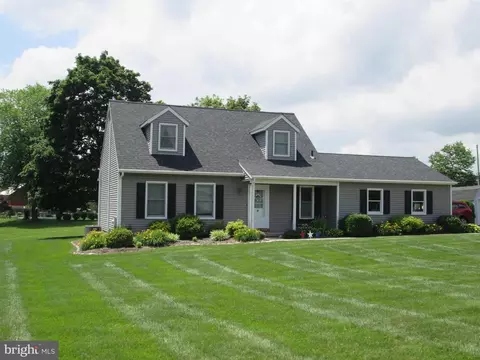 2515 Washington Dr, Gilbertsville, PA 19525