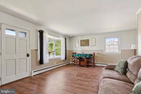 2815 Kentner Rd, Hatboro, PA 19040 photo 4