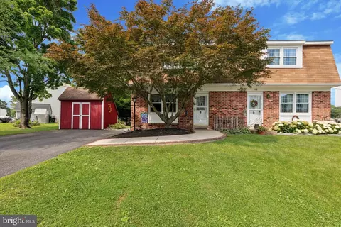 117 Ellen Way, Harleysville, PA 19438
