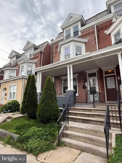 225 Chain St, Norristown, PA 19401