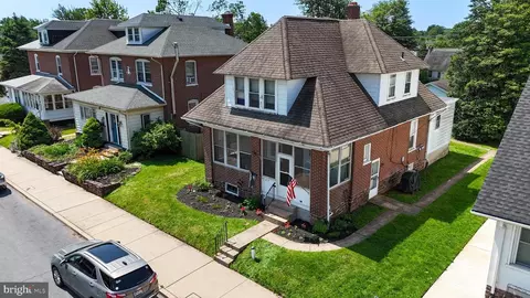 312 Delaware Ave, Lansdale, PA 19446