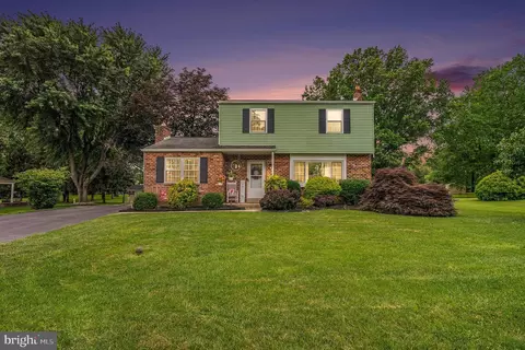 2020 Sterigere, Norristown, PA 19403