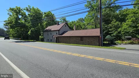 770 Gravel Pike, Palm, PA 18070