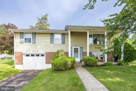 900 Chestnut St, Royersford, PA 19468