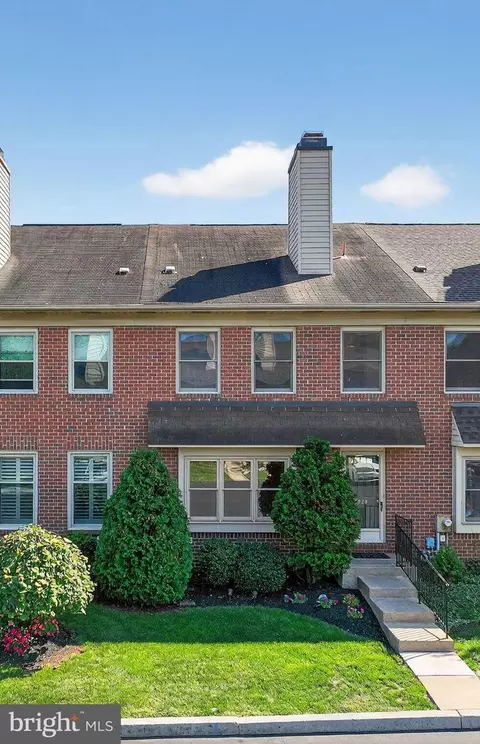 3929 Seneca Ct, Skippack, PA 19474