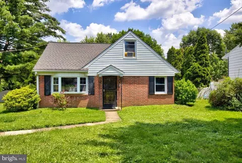 717 N Hills Ave, Glenside, PA 19038