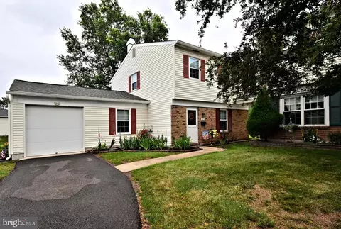 1626 Morton Ct, Lansdale, PA 19446