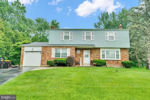 154 Deacon, Norristown, PA 19403