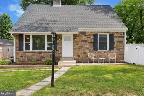 2301 Patton Rd, Abington, PA 19001