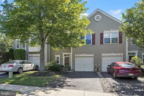 206 Saratoga Way, North Wales, PA 19454