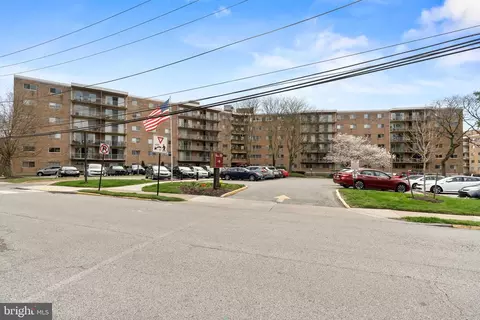 309 Florence Ave #428-N, Jenkintown, PA 19046