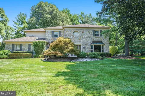 729 Knight Rd, Blue Bell, PA 19422