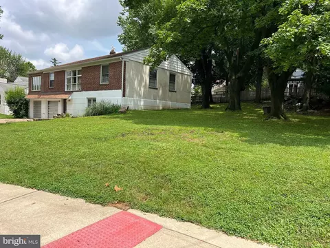 31 Cedar Grove Rd, Conshohocken, PA 19428