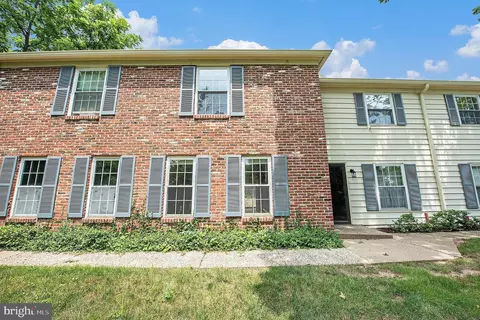 176 Wellington Ter #13-B, Lansdale, PA 19446