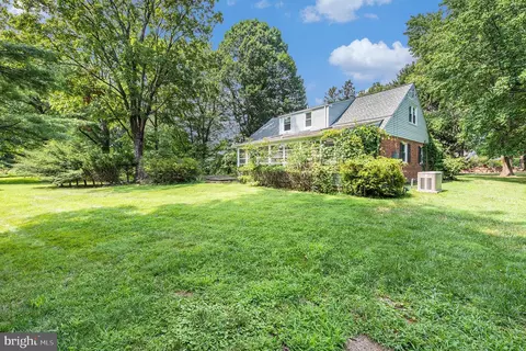 532 Vista Rd, Ambler, PA 19002