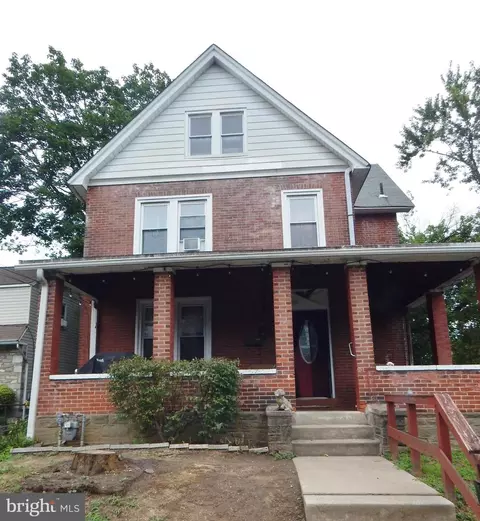 Exterior - 11 North Ave, Wyncote, PA 19095 photo 1 of 2