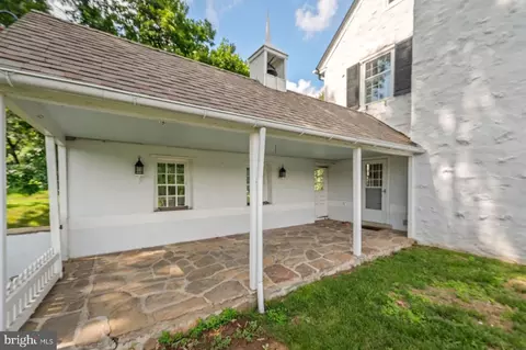 Exterior - 1266 Gulph Creek Dr, Wayne, PA 19087 photo 11 of 13