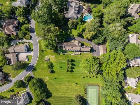 View/Area - 1266 Gulph Creek Dr, Wayne, PA 19087 photo 6 of 6