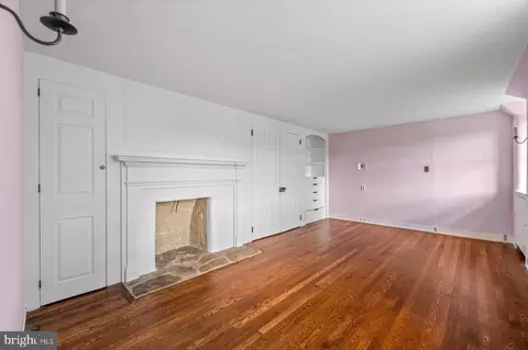 Bedroom - 1266 Gulph Creek Dr, Wayne, PA 19087 photo 5 of 13