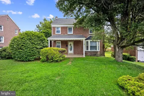 33 Lanfair, Cheltenham, PA 19012
