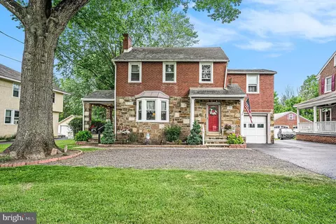 2609 Swede Rd, Norristown, PA 19401