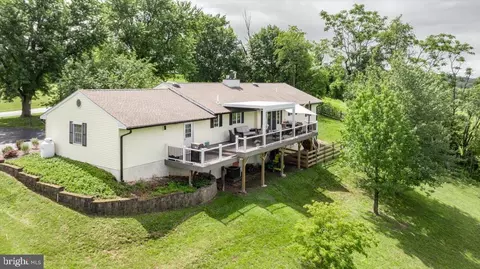 Exterior - 306 Congo Niantic Rd, Barto, PA 19504 photo 8 of 11