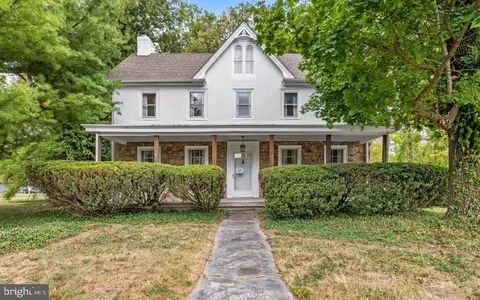 1410 Limekiln Pike, Dresher, PA 19025
