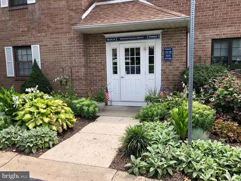 121 Woodstream #CONDO 121, Norristown, PA 19403