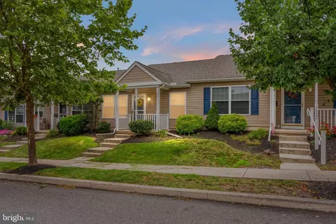 1535 Glasgow St, Pottstown, PA 19464