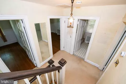 Entry Way - 103 Waverly Rd, Wyncote, PA 19095 photo 5 of 5