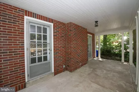Exterior - 103 Waverly Rd, Wyncote, PA 19095 photo 5 of 9