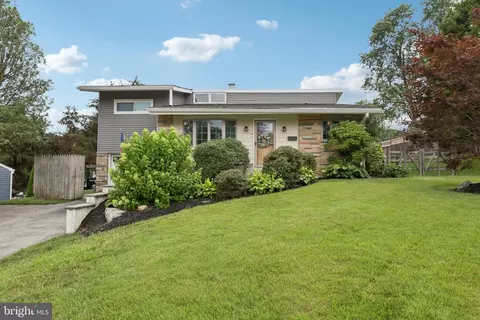 607 Launfall Rd, Plymouth Meeting, PA 19462